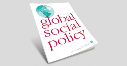 (c) Sage Publications (c) Sage Publications